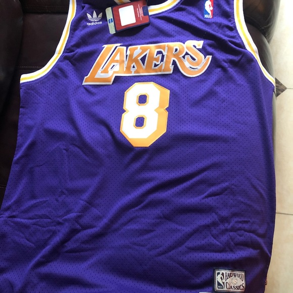 poshmark kobe bryant jersey